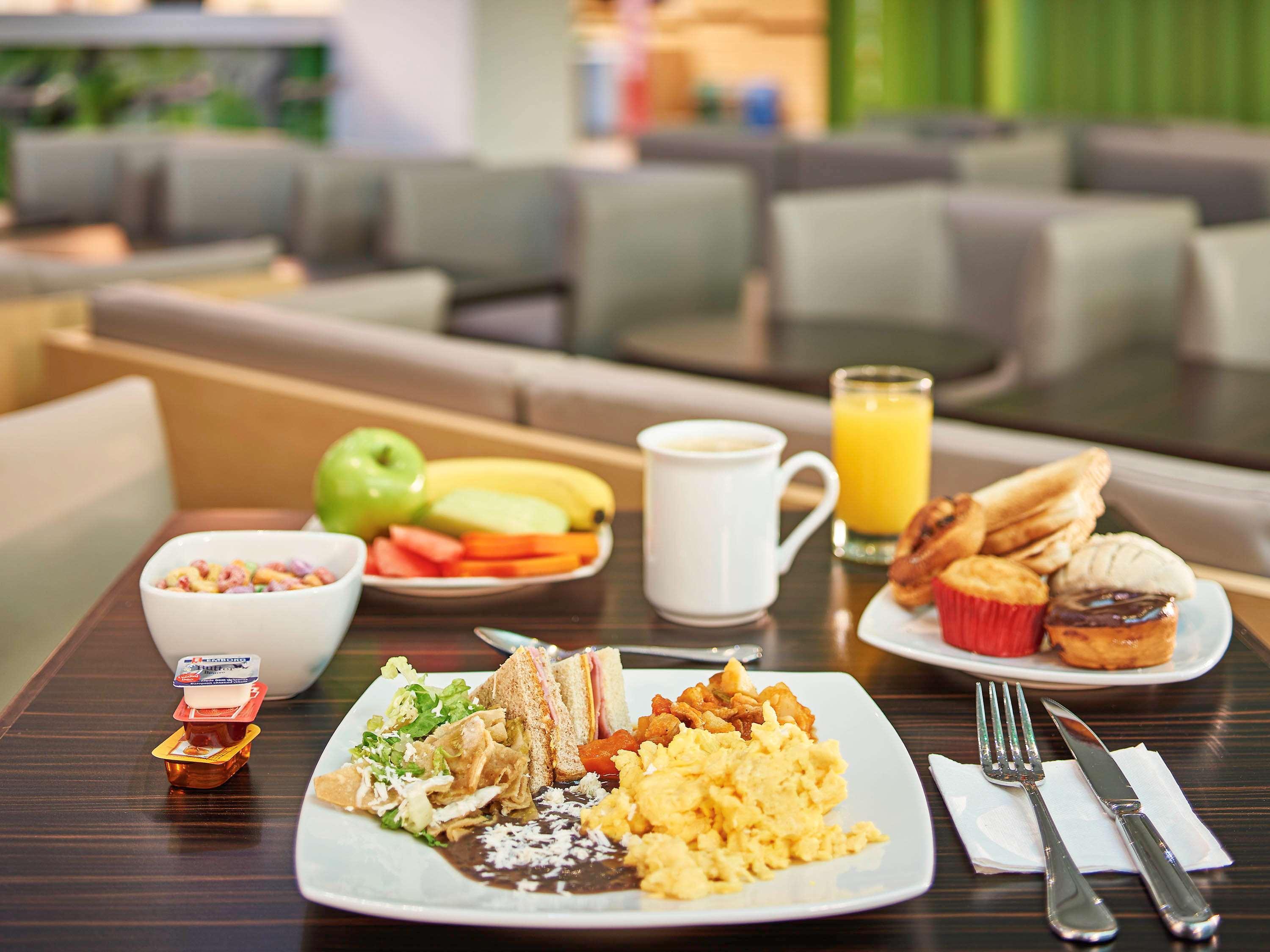 Ibis Cancun Centro Экстерьер фото